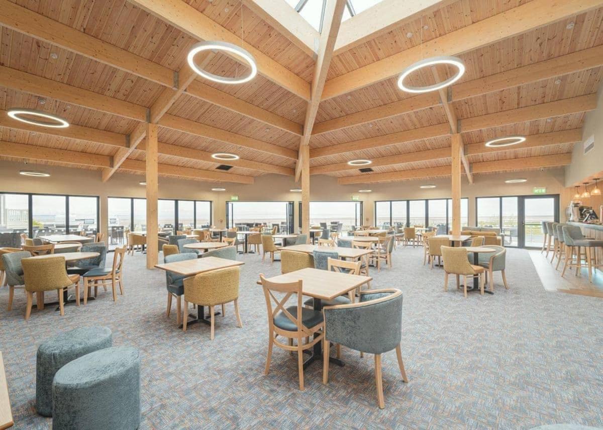 Queensberry Bay Leisure Park Hotel Powfoot Exterior photo